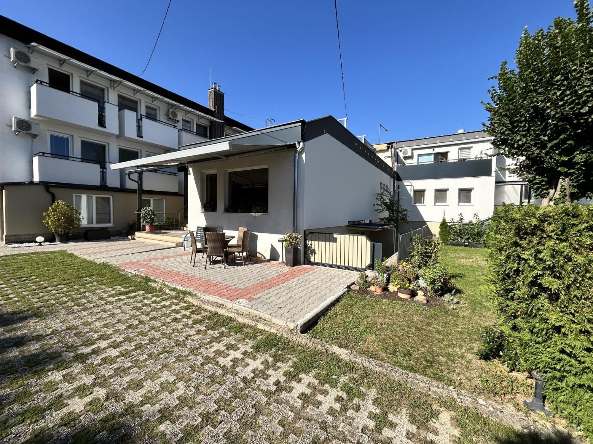 Penzión MADO I Bojnice Exterior foto