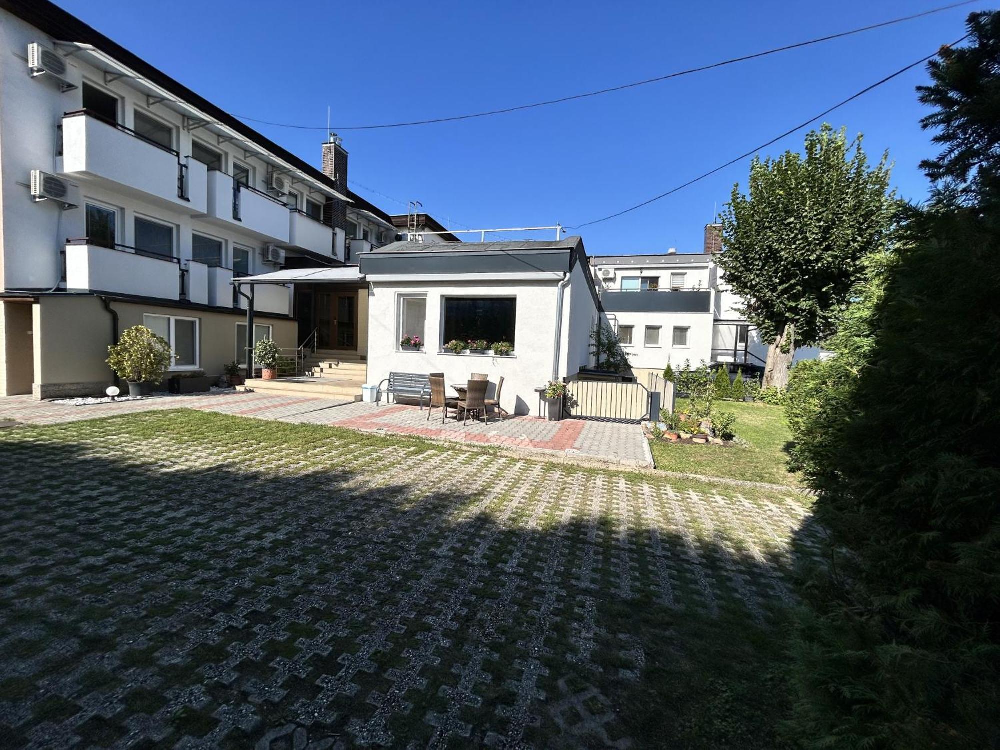 Penzión MADO I Bojnice Exterior foto